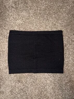 Bozzolo Black Ribbed Tube Top